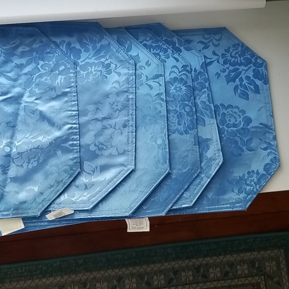 Placemats